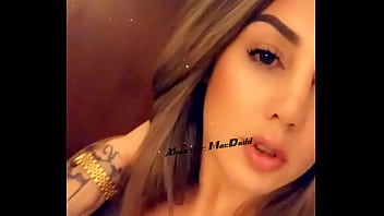 Arab slut reveals her boobs